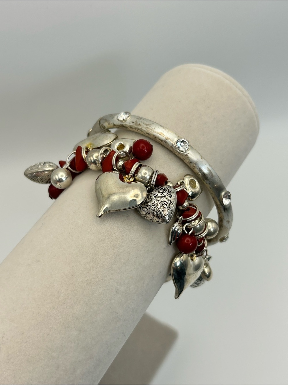Vintage Bracelets Qty 2 Red & Silver Tone Beads & Charms Stretch Hinged Bangle - Picture 2 of 13